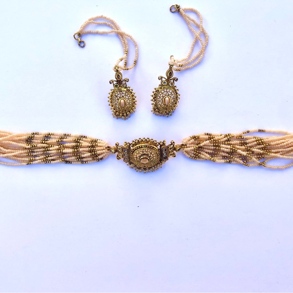 Indian Antinque Cream and Gold Choker Necklace and Earrings